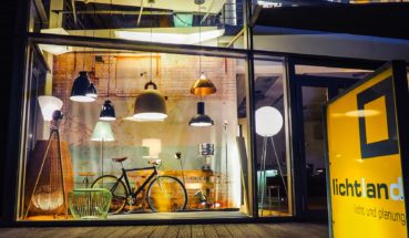 Leuchten im Lichtland-Schaufenster