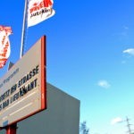 Programmtafeln im Autokino Essen